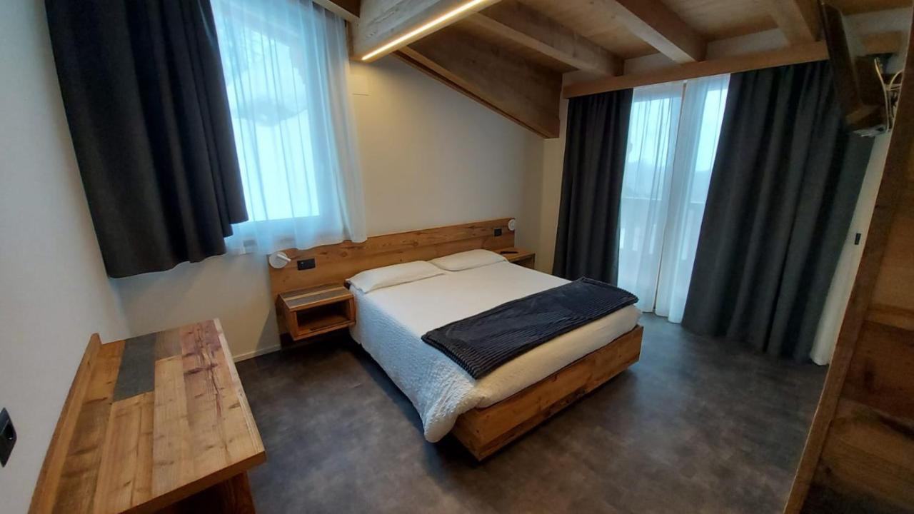 Alpino Hotel