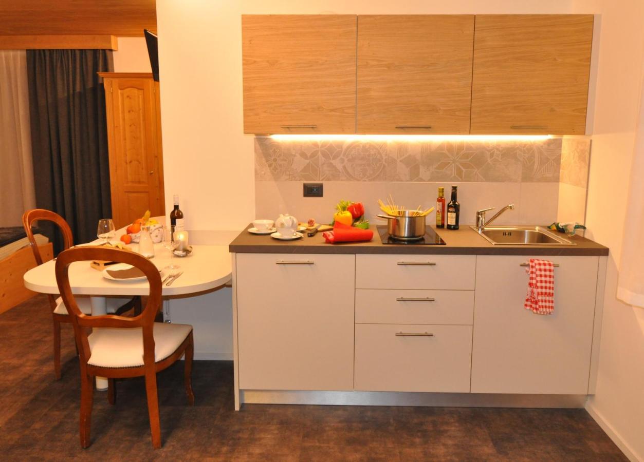 Alpino Hotel