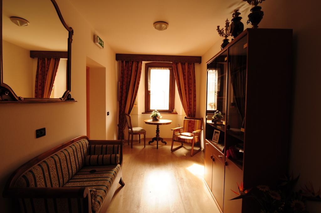 Hotel Alpino